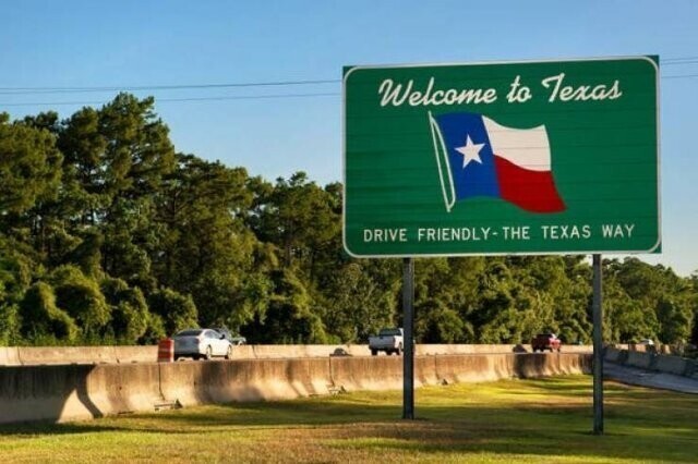 "Вы можете 8-9 часов ехать по дороге, никуда не сворачивая, - и вы все еще будете на территории Техаса"