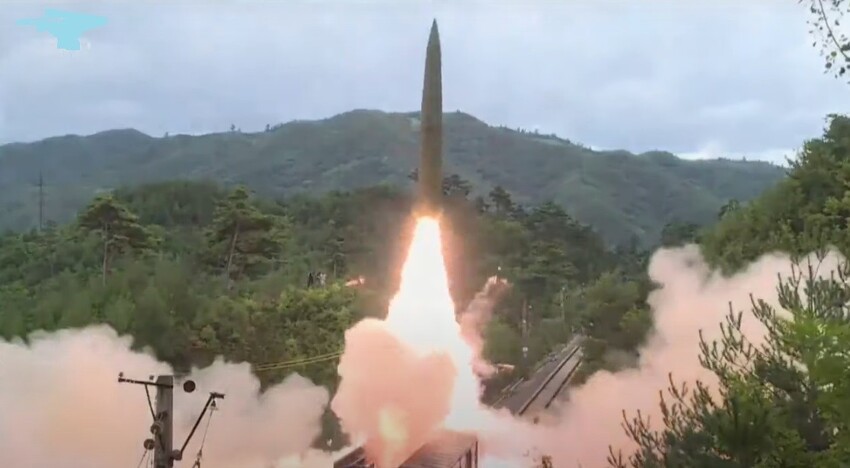 В КНДР заявили о своей мощи, показав запуск баллистической ракеты, неожиданным способом