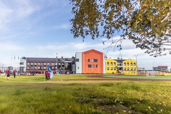 В Якутии открыли новую сельскую школу-детский сад