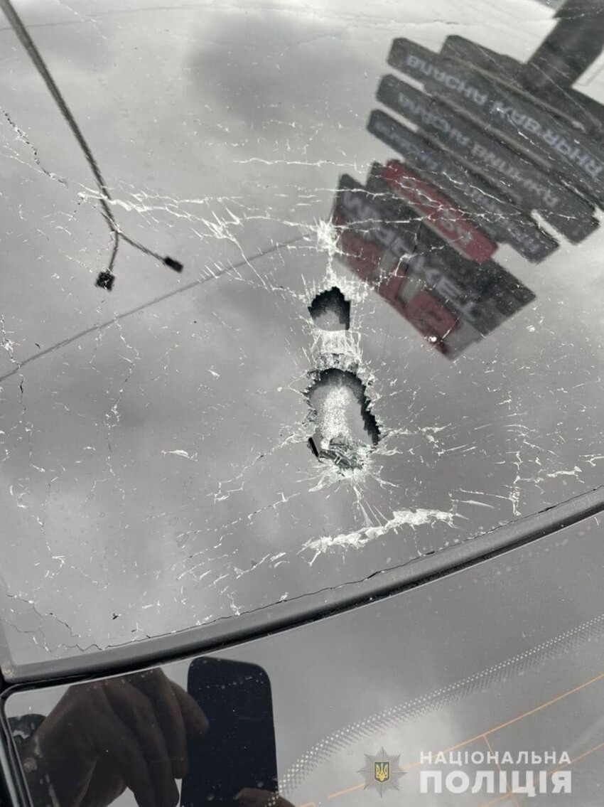 Под Киевом обстреляли машину первого советника президента Зеленского
