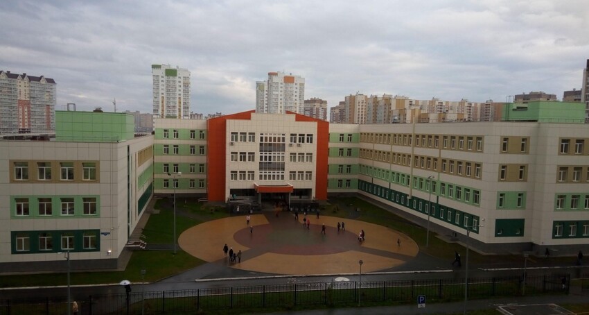Школы Тюмени Фото