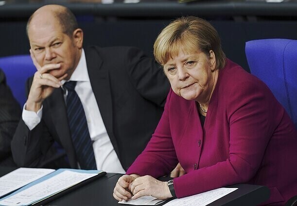 После "мамы" Меркель - "папа" Шольц?