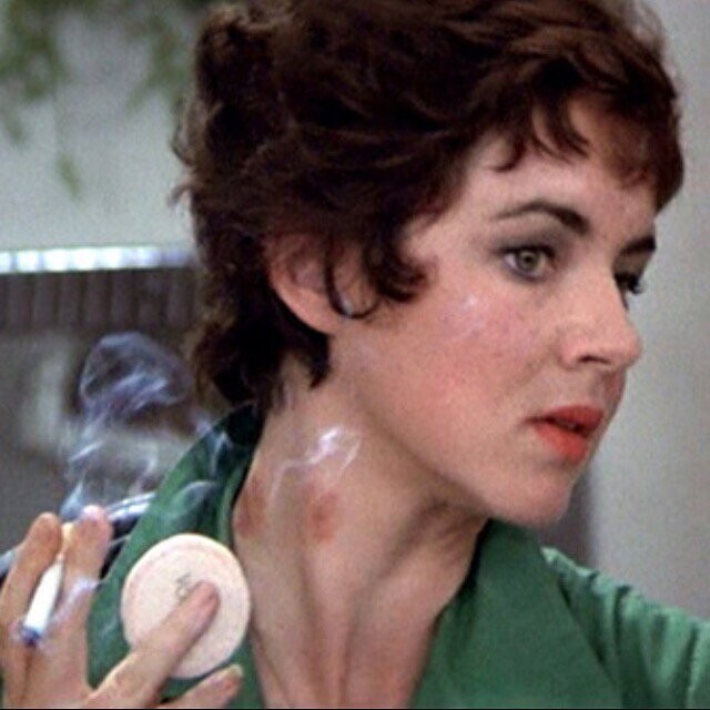 Засосы у актрисы Стокард Чэннинг из фильма "Бриолин" (1978) были реальными. Их поставил актер Джефф Конауэй