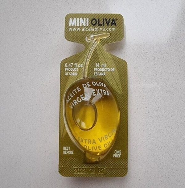 Одноразовая мини-упаковка оливкового масла в форме оливки