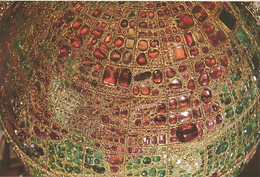 Драгоценный глобус персидских шахов