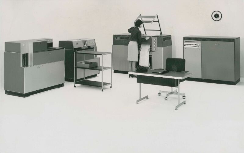 Как выглядели офисы, оснащенные по последнему слову техники, в 70-х и 80-х годах