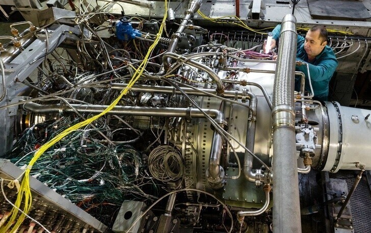 ОДК завершила испытания второго газогенератора российского двигателя для «Суперджета»