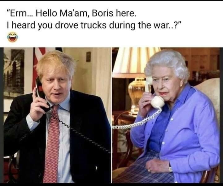 - Алло, Ваше Величество, это Борис, вы ведь водили во время Второй Мировой войны грузовики?