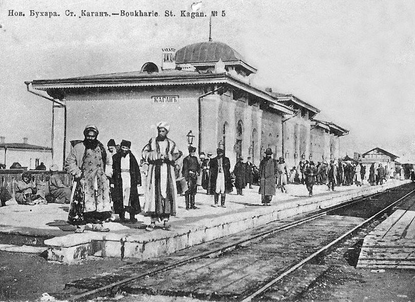 Русские варвары врывались в кишлаки, аулы, стойбища, оставляя после себя города, библиотеки, университеты и театры