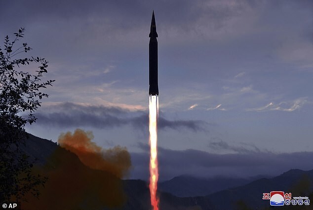 Северная Корея испытала новую зенитную ракету