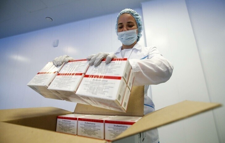 Компания Герофарм выпустила первую партию вакцины Эпиваккорона