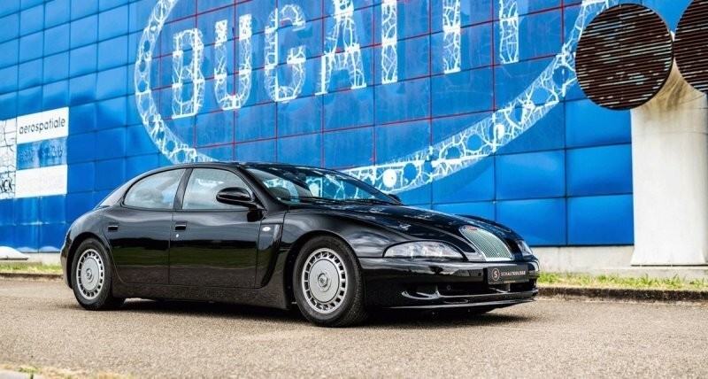 Bugatti EB112 — отполированный кусок мыла для четверых