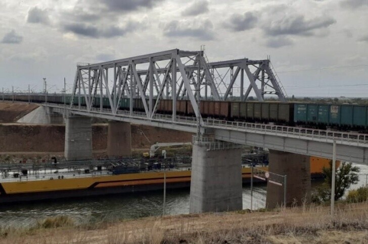 Открыто движение по новому железнодорожному мосту через Волго-Донской канал под Волгоградом
