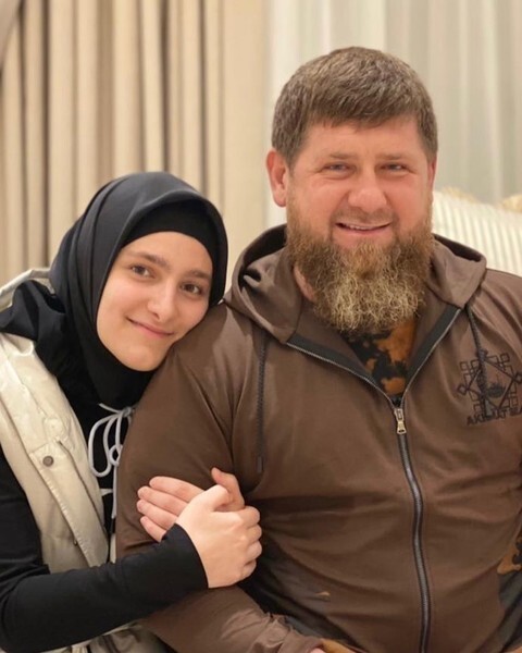 22-летняя дочь Кадырова Айшат стала министром культуры Чечни