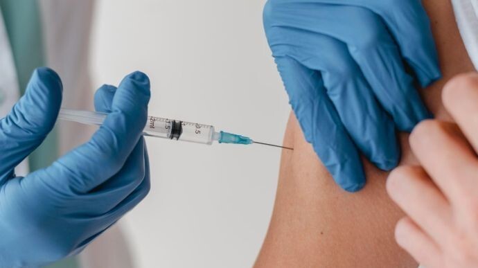 Украина пожинает плоды провальной политики по вакцинации населения