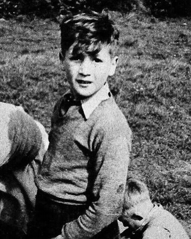 Джон Леннон: детские годы