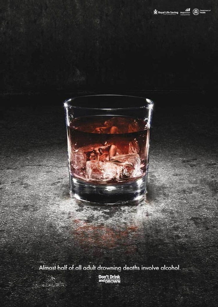 Организация по борьбе с утоплениями, вызванными алкоголем, предупреждает: «Почти у половины всех утонувших взрослых обнаруживают алкоголь в крови»