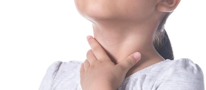 Боль в шее: причины, сопутствующие симптомы и лечение