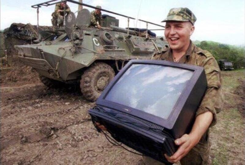Защитники Украины, я вас не поздравляю. Вы для меня убийцы