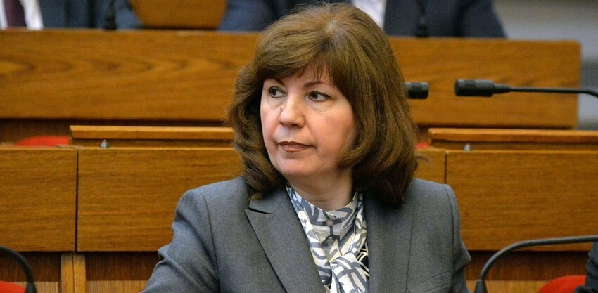 Змагары негодуют: По просьбе родителей белорусская школа перешла на русский язык