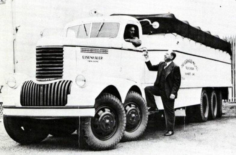 Малоизвестный пятиосный грузовик Eisenhauer с двумя двигателями
