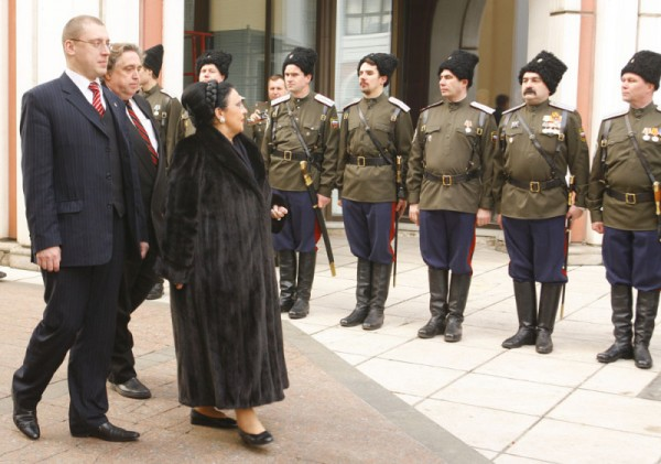 Спасибо на новоязе продвинутых невротиков