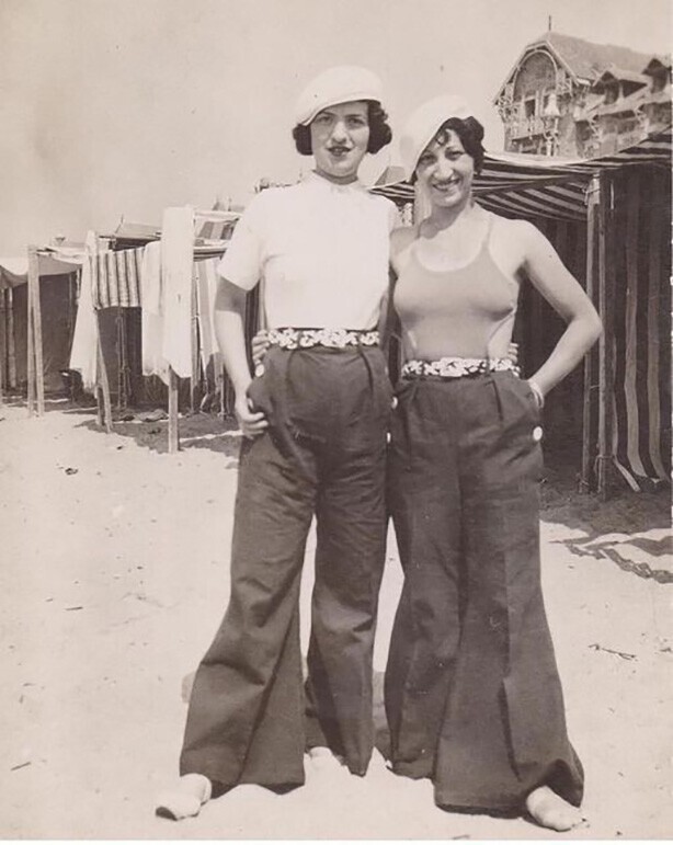  Дамы на пляже. США, 1930-ые