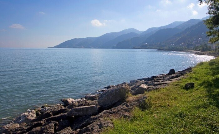 Почему на черноморском побережье Турции практически нет туристических курортов?