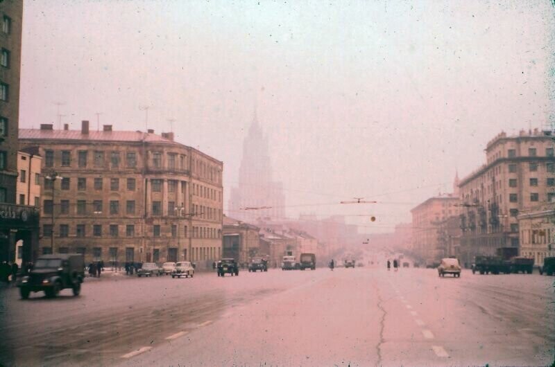 Цветные фотографии Москвы 1955 года