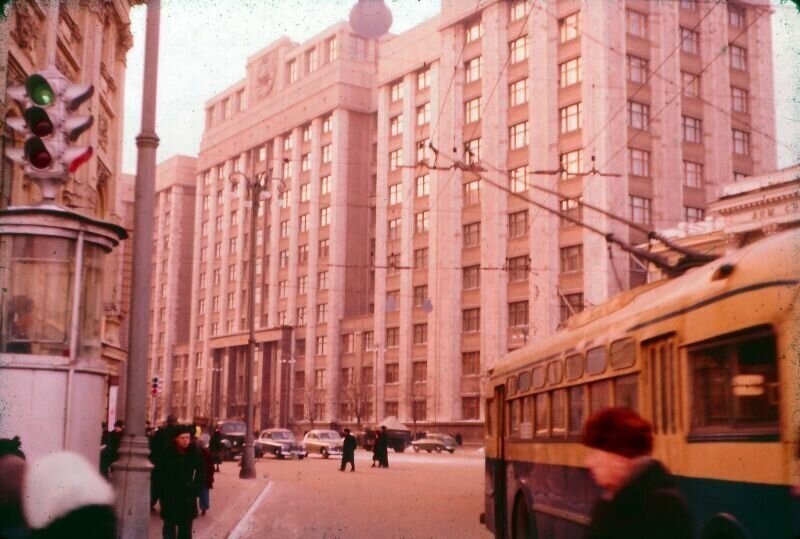 Цветные фотографии Москвы 1955 года