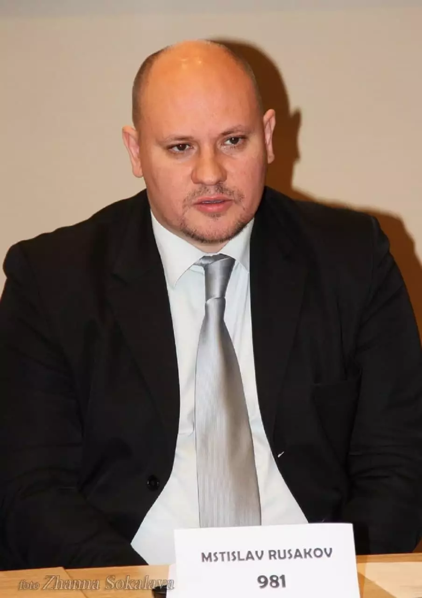 Правозащитник: «Дискриминация русских остается серьезнейшей проблемой в Эстонии»