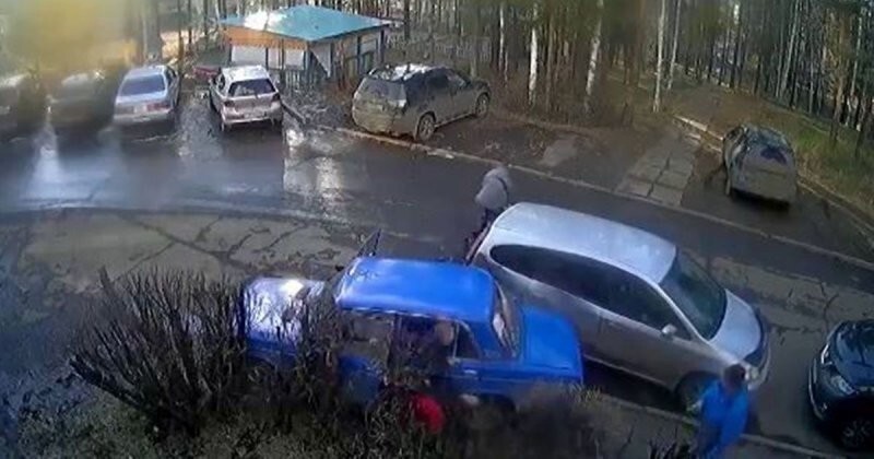 В Иркутской области подросток угнал машину знакомого, устроил ДТП и сбежал