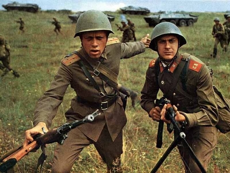 Советские солдаты на учениях