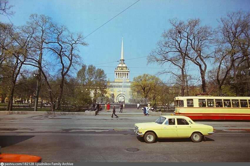 Прогулка по Ленинграду 1980 года от Юганск за 02 ноября 2021