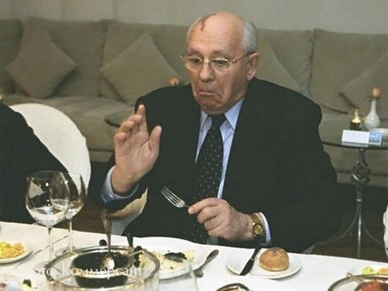 Андропов и Горбачев – кровавый путь к власти
