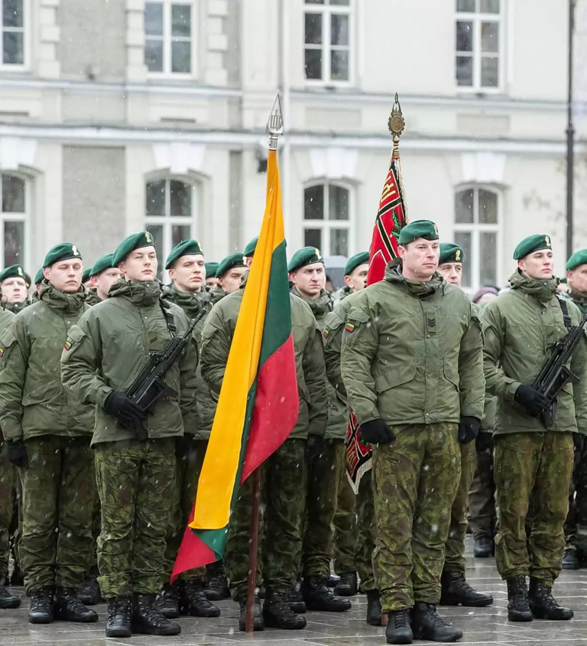 На тебе, боже, что нам не гоже: Украина вооружается хламом из Литвы