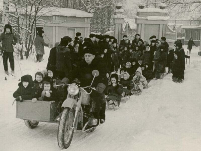 Мотоциклы в царской России и СССР: 30 снимков для любителей ретро мототехники