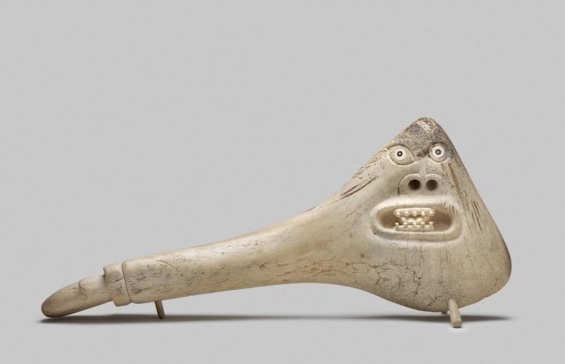 Безумные и странные эскимосские фигурки из кости