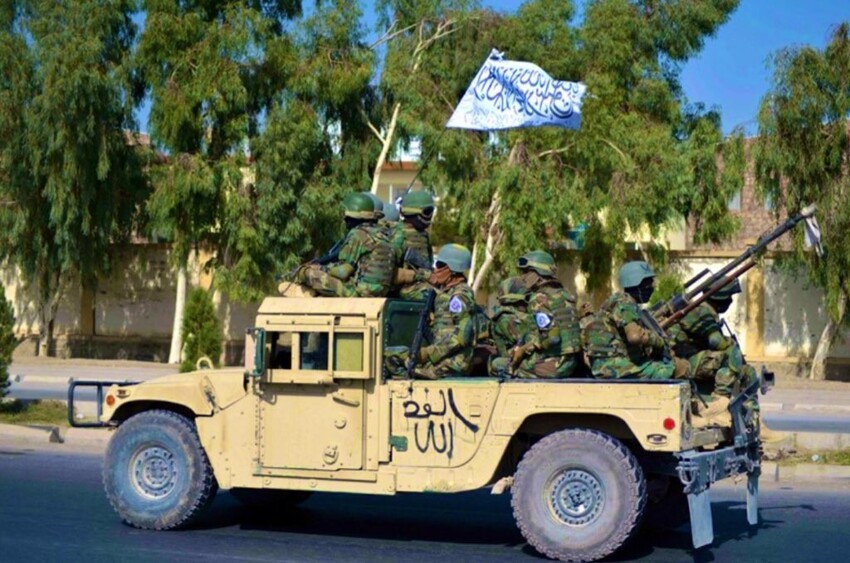 Военный парад в Кандагаре
