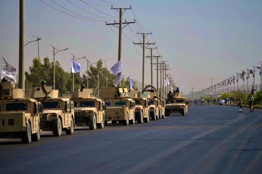 Военный парад в Кандагаре