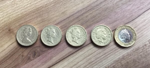 24. Эти монеты запечатлели старение королевы Елизаветы II