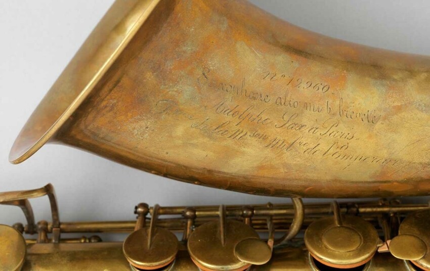 33 несчастья Адольфа Сакса: как музыкальная мафия воевала с саксофоном