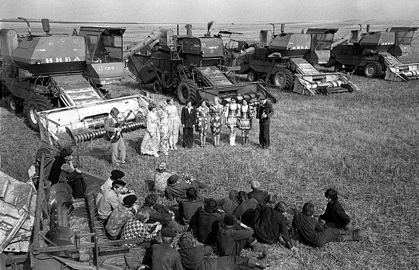 Черно-белые фотографии времён СССР. Часть 3