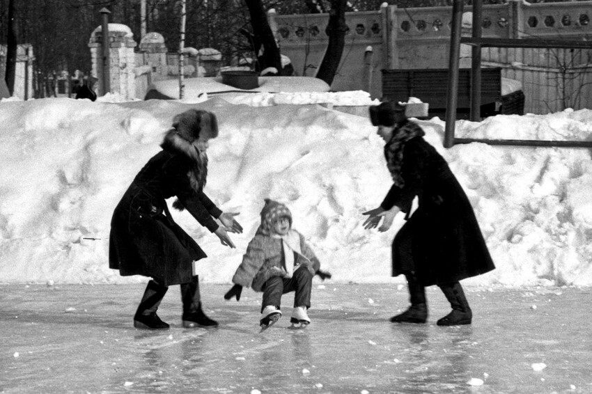 Черно-белые фотографии времён СССР. Часть 5