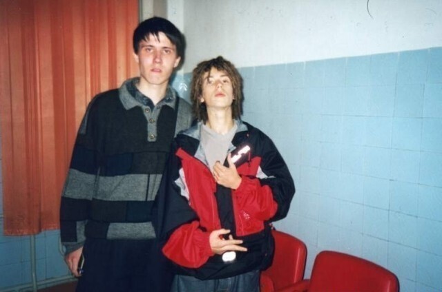 Кирилл Толмацкий «Децл» со своим поклонником, Россия, 2000 год