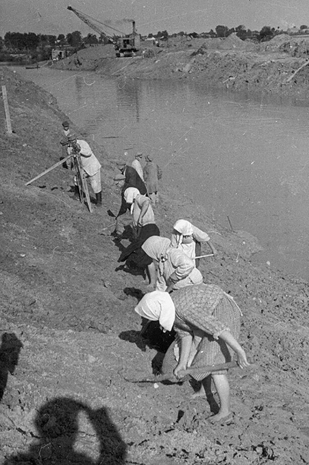 Строительство Днепровско-Бугского канала 1939 год