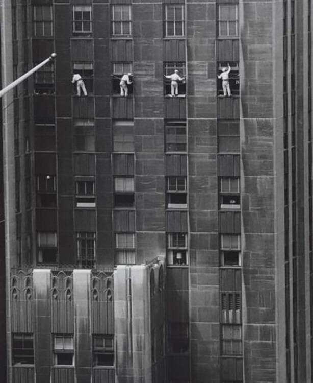 Мойщики окон на Сорок восьмой улице, Нью-Йорк, 1958 год