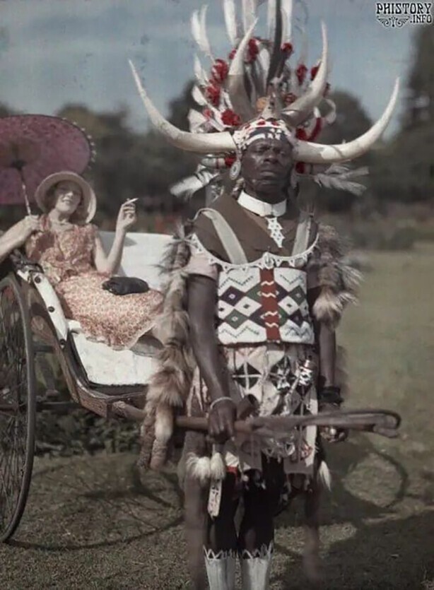 Зулус-рикша за работой. Дурбан, Южная Африка, Британская империя, 1930 год