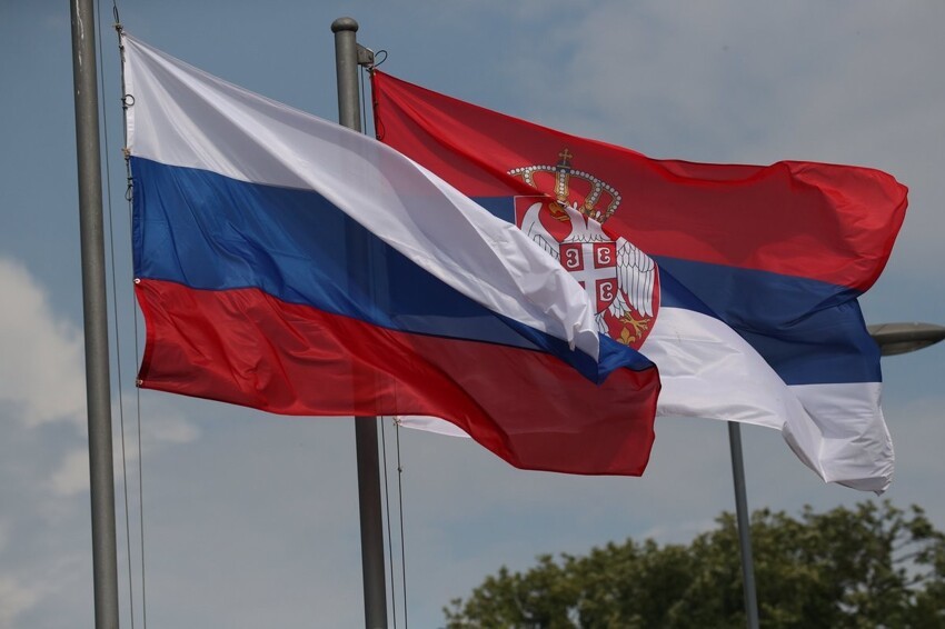 Хотели оскорбить Россию, но чуть не получили по щам от боснийцев