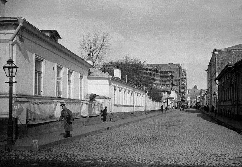 Лачуги и дворцы: в каких домах жили москвичи до революции